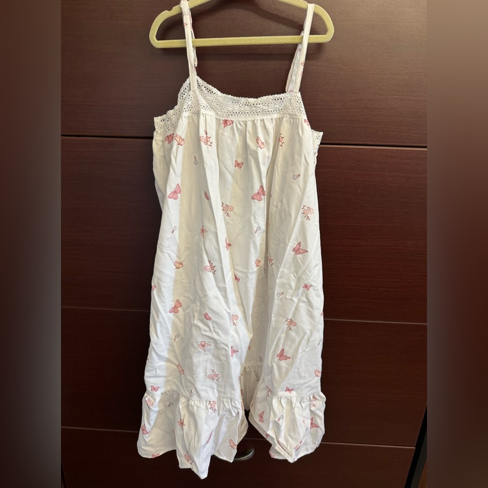 Brand new Petite Plume dress